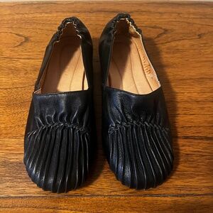 Chocolat Blu Cam Flat- Size 8